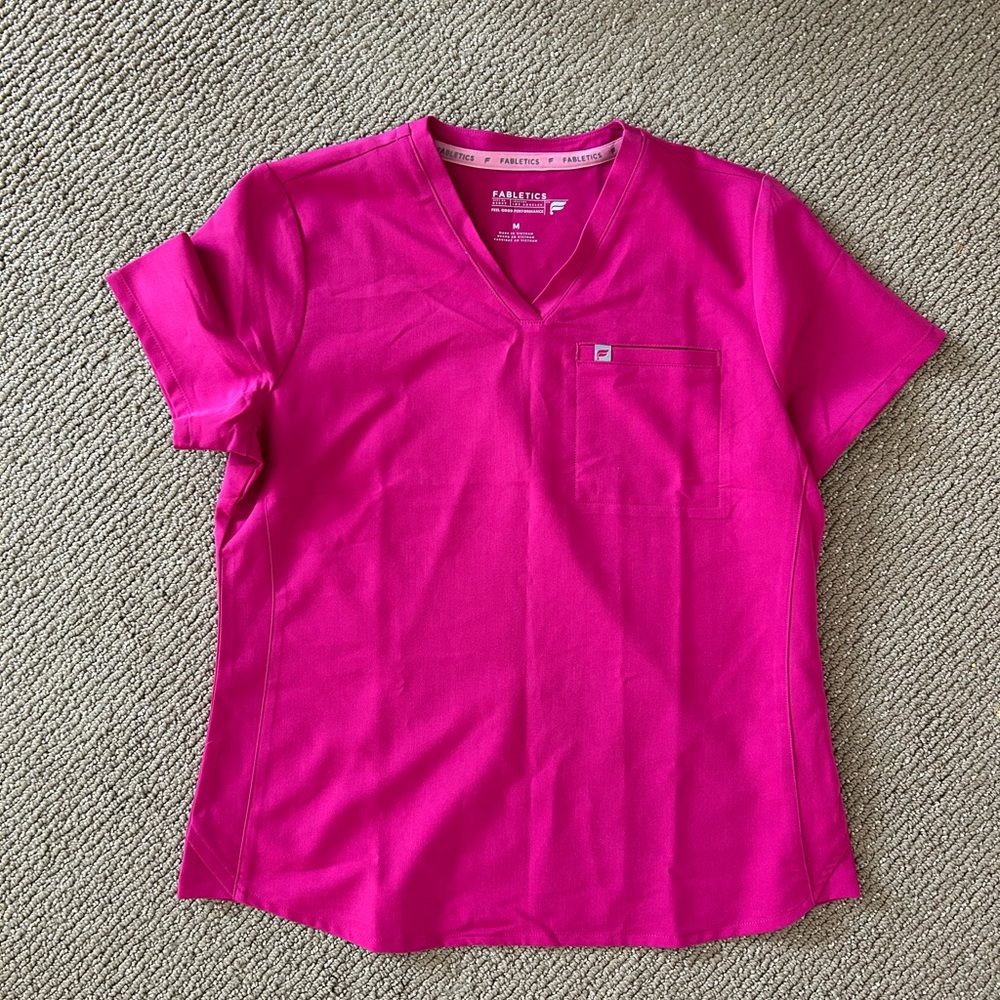 Fabletics Scrub Set - Picture 2 of 3